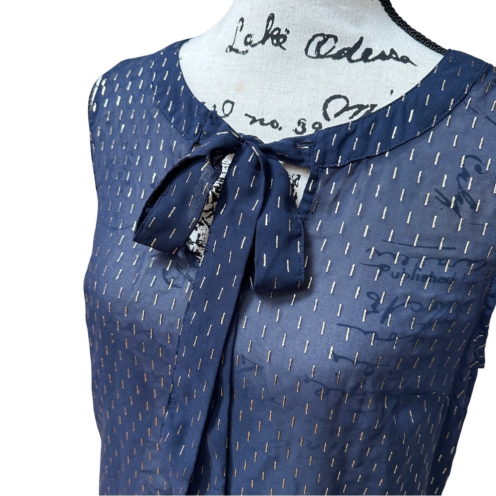 ❗️END OF YEAR SALE Merona Navy Blue Sleeveless Sheer Blouse with Bow Size M - Picture 4 of 6
